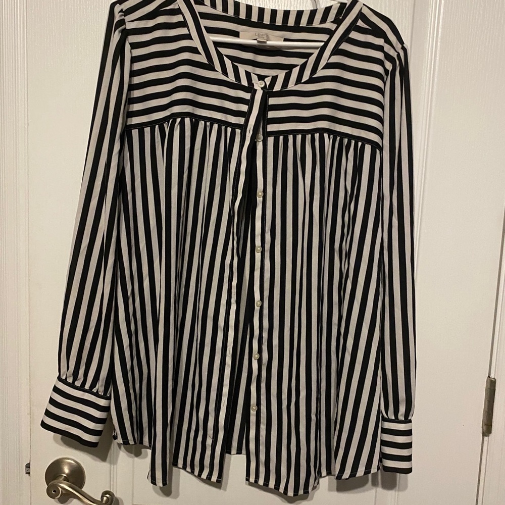 Loft button down